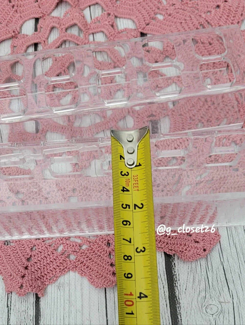N/A clear acrylic